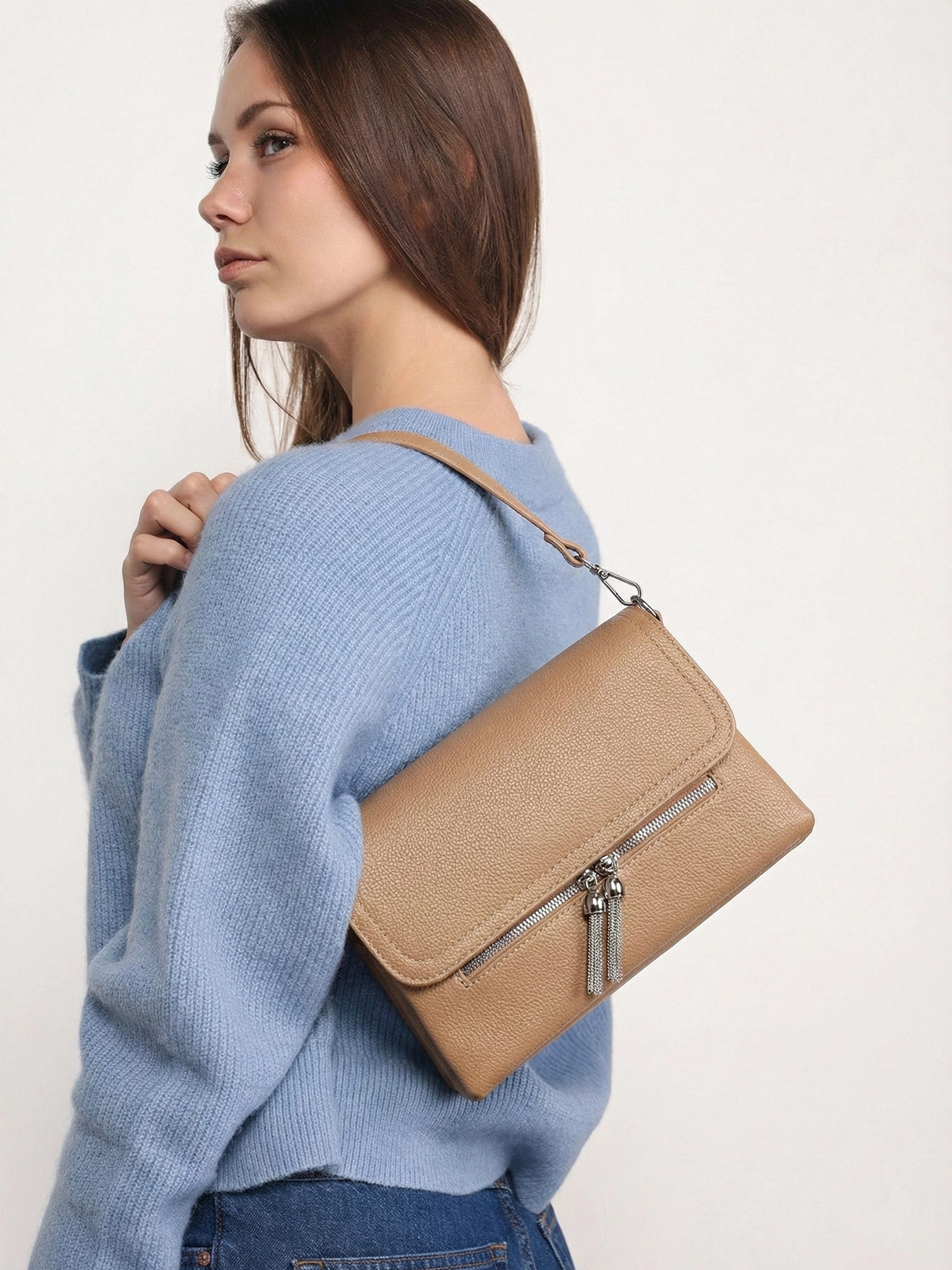 Сумка-кроссбоди со съемной ручкой в ассортименте